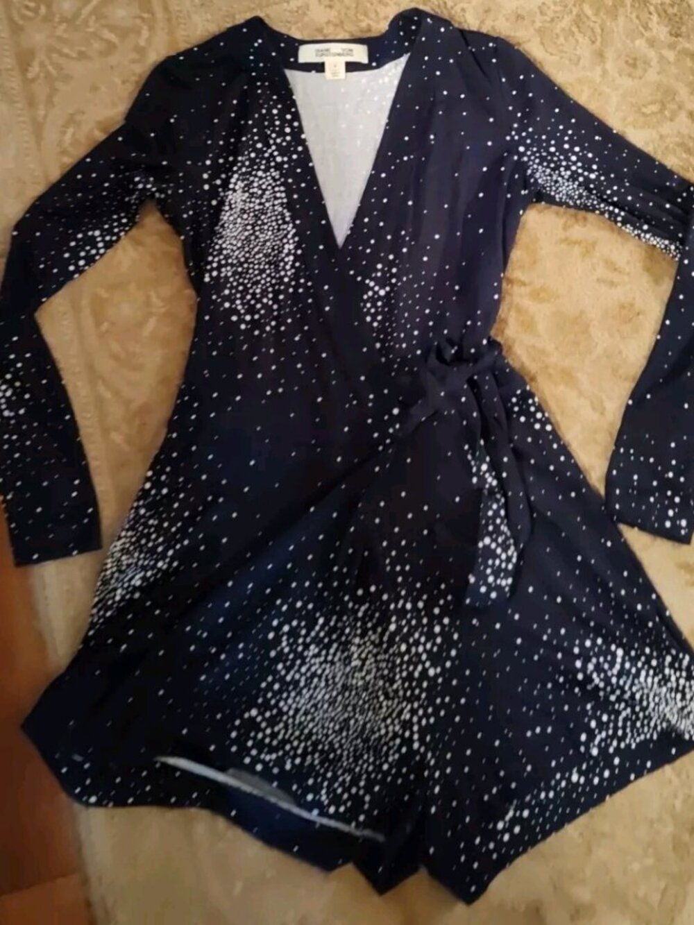 diane von furstenberg Rare 100% Silk Jersey Wrap Romper Sz 4